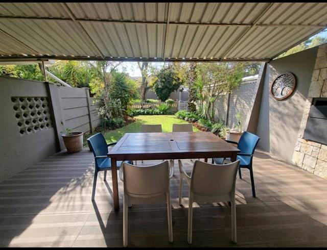 3 BEDROOM TOWNHOUSE FOR SALE IN THREE RIVERS PROPER